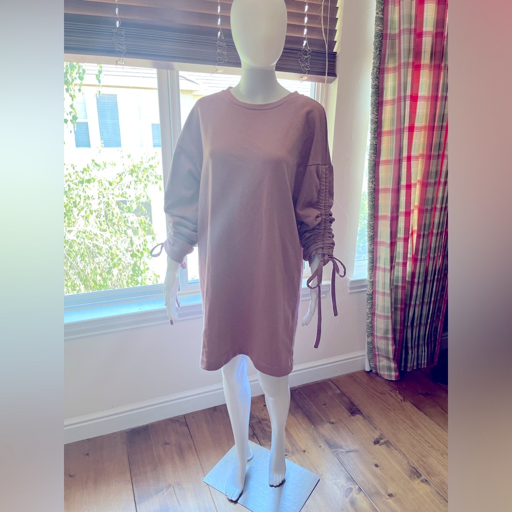 Lush pink ruched sleeve oversized sweatshirt dress size Large